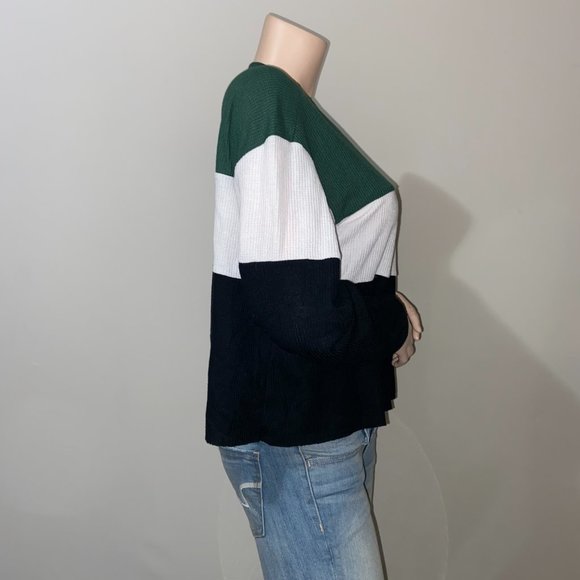 HOLLISTER CALIFRONIA WHITE & GREEN WAFFLE KNIT TOP - XS - Picture 8 of 10